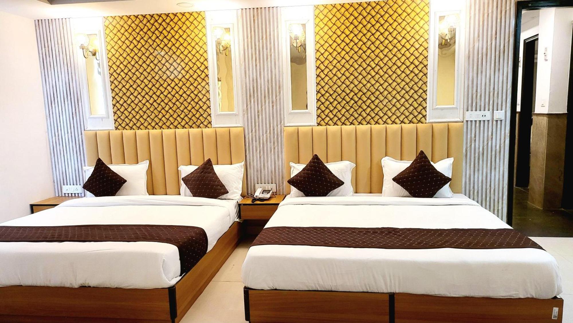 The Glory Suites Near Igi Airport Нью-Дели Экстерьер фото