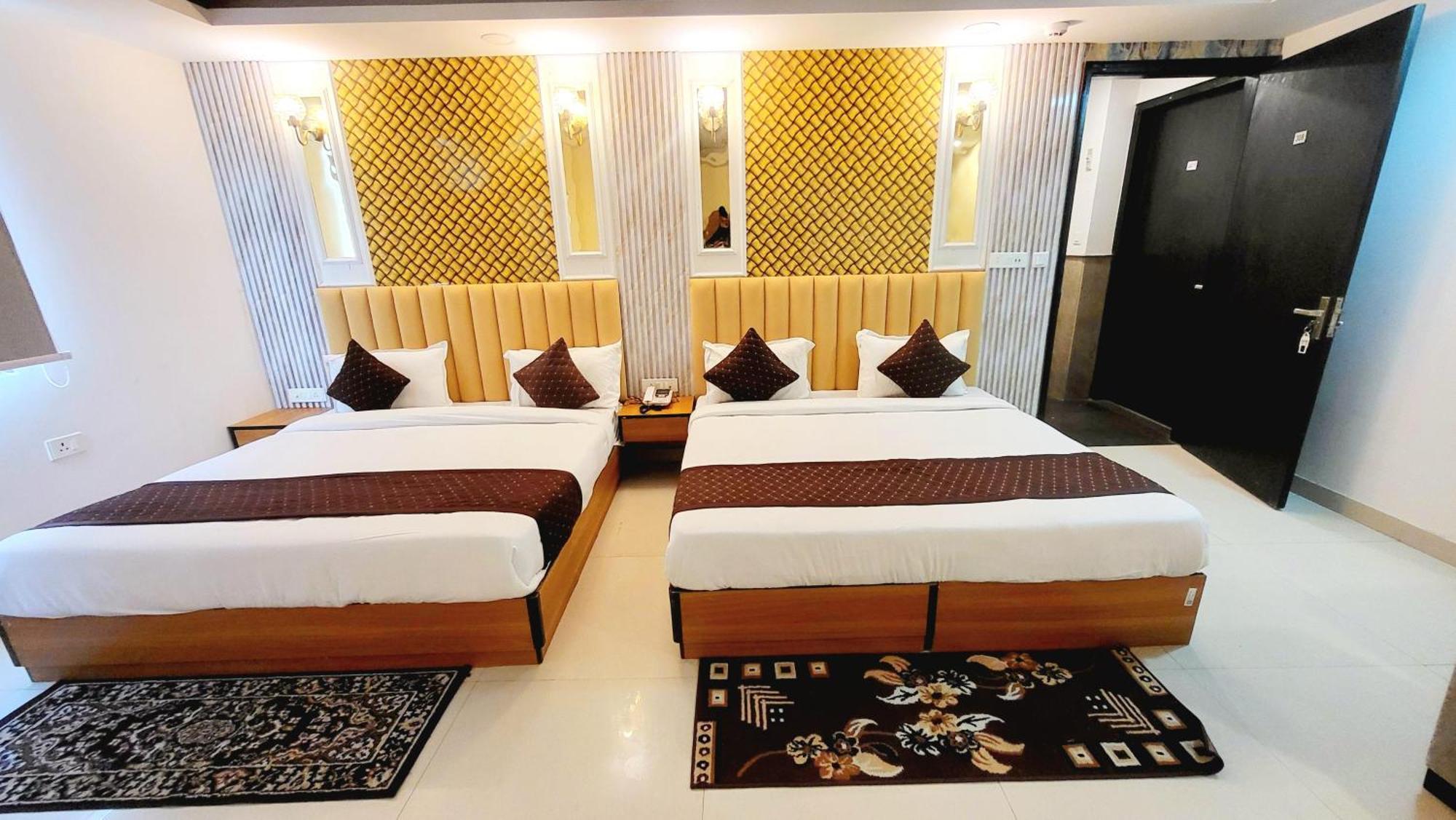 The Glory Suites Near Igi Airport Нью-Дели Экстерьер фото