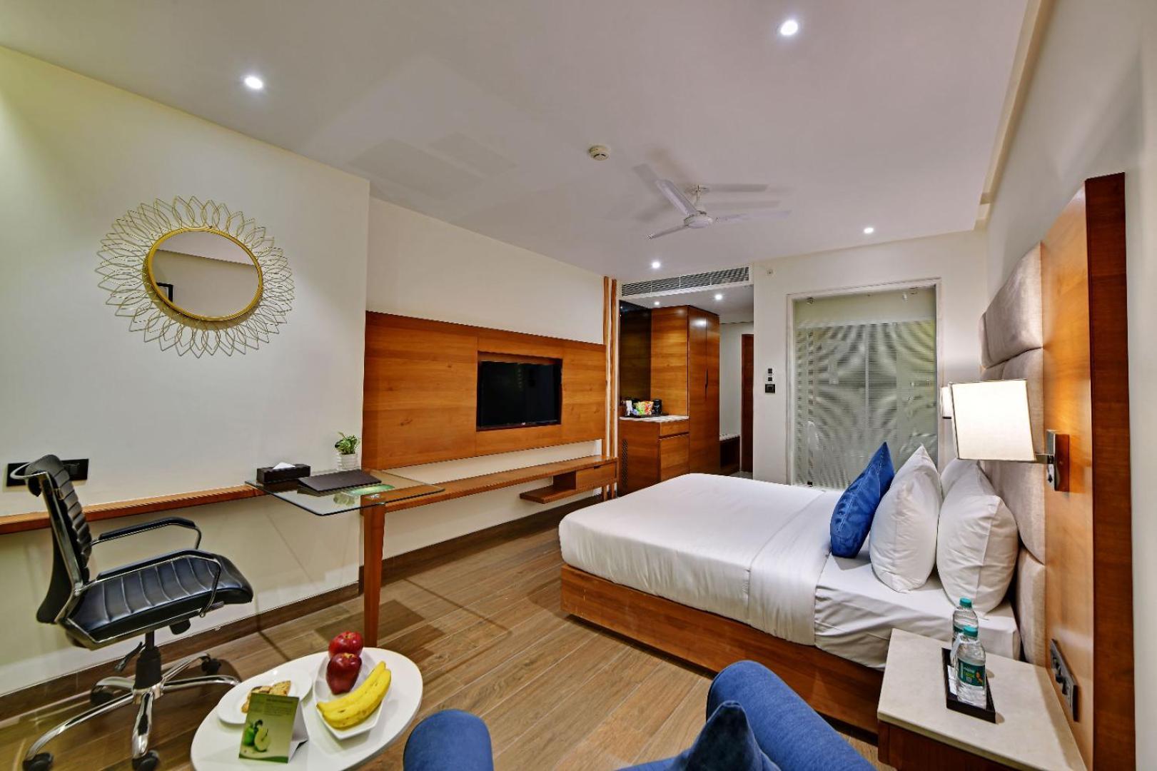 The Glory Suites Near Igi Airport Нью-Дели Экстерьер фото